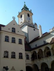 L‘ancien hôtel de ville « Stará Radnica » cliquez sur le photos